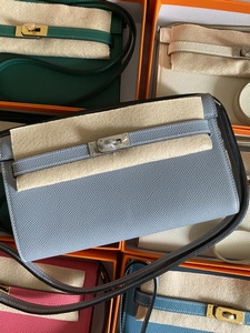 Hermes Handbags 261